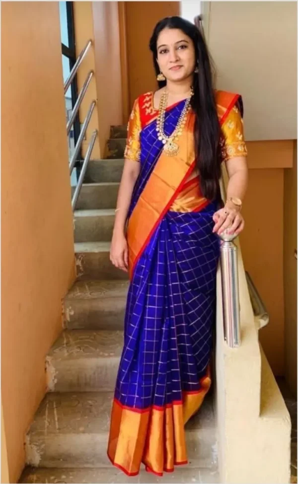 Kuppadam Pattu Allover Checks Saree