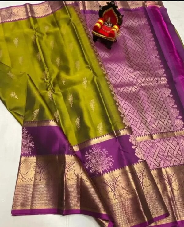 Kanchi Pattu Border Buta Saree
